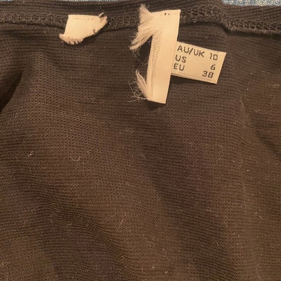 Black Self Tie Ruffle Sleeve Crop Top - Picture 6 of 6